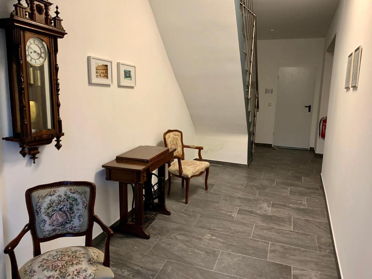 Gaestehaus Residenz Aurora Hotel Friedrichsthal Bagian luar foto